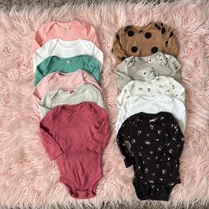 11 Long sleeve onesies by Carters 0-3 Months